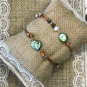 Mother of pearl and leather bracelets 2 piece set